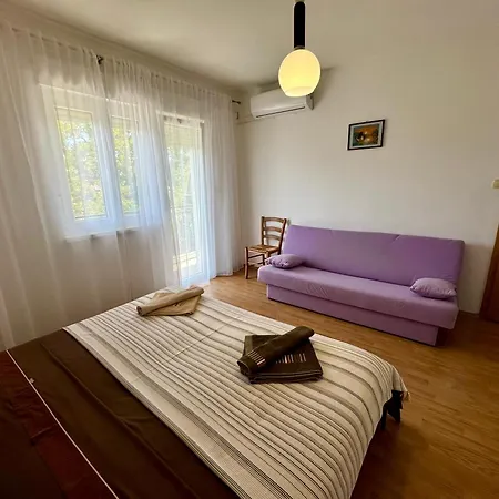 Kristina Διαμέρισμα Jadranovo
